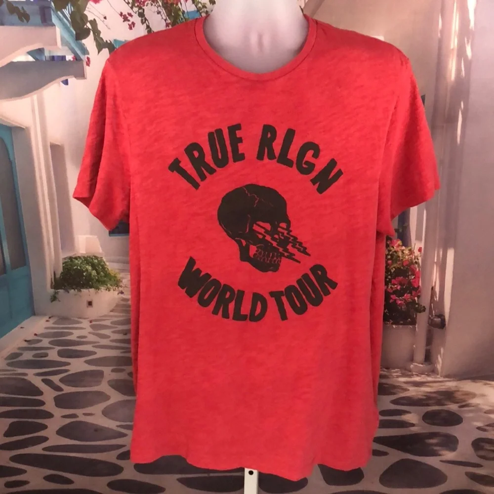 NWOT True Religion Red “World Tour” Skull Graphic T-shirt